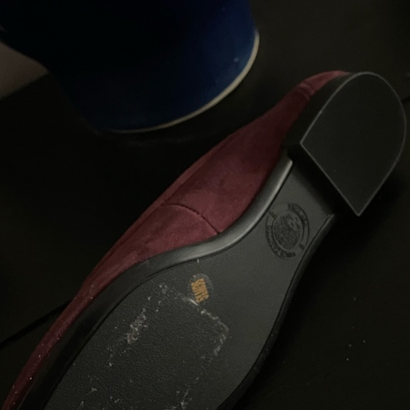 NWOB Vince Camuto Suede Ballerinas - Size 5.5 US - Picture 4 of 7